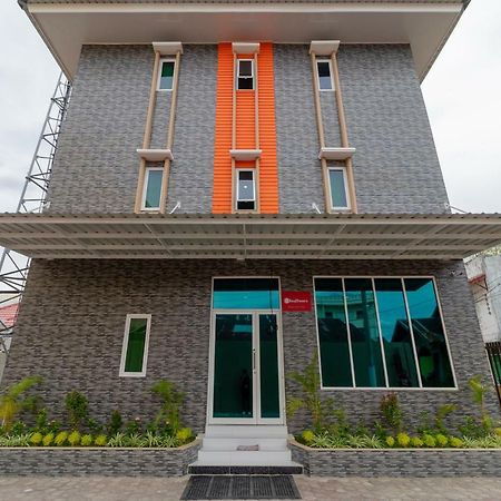 Hotel Reddoorz Syariah @ Panglima Polem Aceh Banda Aceh Exterior foto