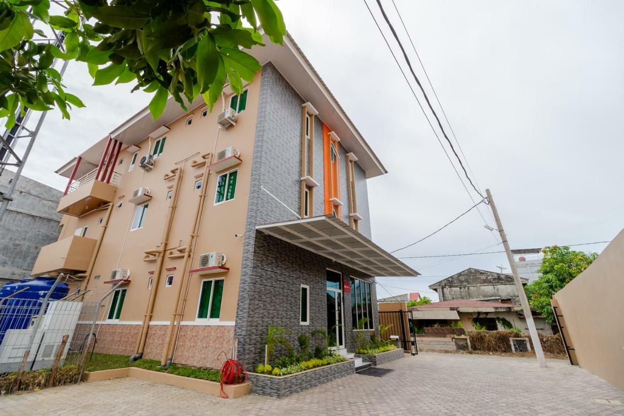 Hotel Reddoorz Syariah @ Panglima Polem Aceh Banda Aceh Exterior foto